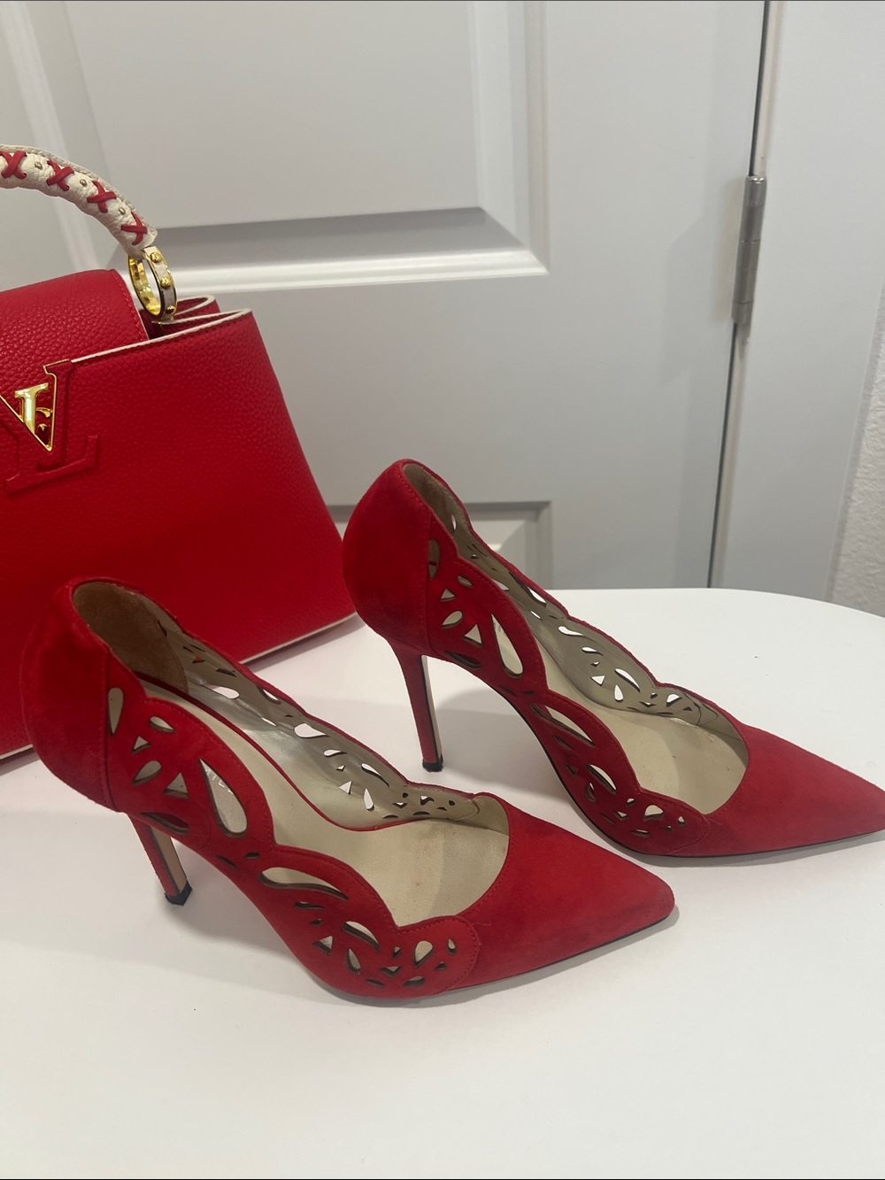 Red Suede Laser-Cut Pointed Toe Pumps US 7 - Karen Millen gorgeous